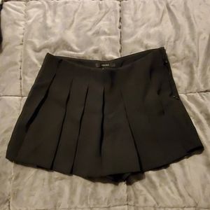 Forever 21 black Skort